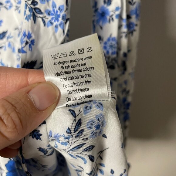ASOS Parisian Long Sleeve Romper Size 6 Petite Floral Border Print Blue 6P - Picture 11 of 12